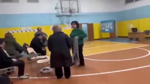 Наряд полиции вызвали на избирательный участок в Караганде