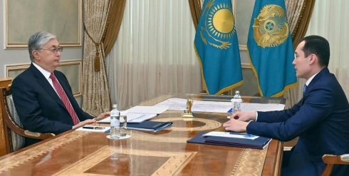Президент принял главу правления «QazaqGaz» Санжара Жаркешова