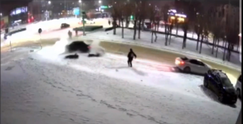 Под Новый год 23-летний водитель в Темиртау сбил нескольких человек на пешеходном переходе