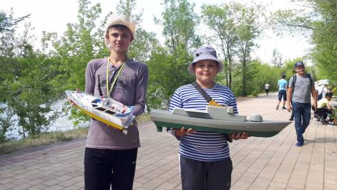 Наши дети становятся инженерами, программистами и пилотами: в Караганде проходит чемпионат Казахстана по судомодельному спорту