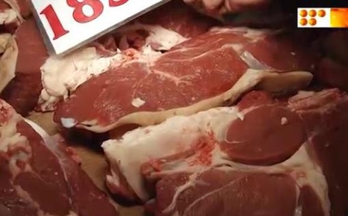 Цена на говядину в карагандинских магазинах доходит до 2,5 тысяч тенге за килограмм