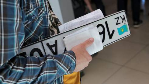О новых правилах регистрации авто, подготовке водителей и ПДД рассказали жителям региона