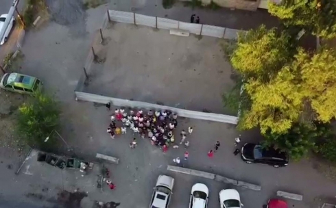 Борьба за придомовую территорию жителей улицы Крылова продолжается: карагандинцы обратились к Президенту