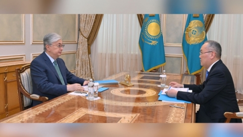 Токаеву рассказали о борьбе с финпирамидами и выводом капитала из Казахстана
