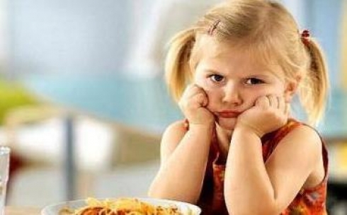 Родители возмущены качеством питания в детском саду «Акниет»