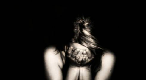 В Караганде 16-летнюю девушку изнасиловали после знакомства в Интернете