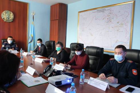 В ДЧС Карагандинской области обсудили вопросы пожарной безопасности среди социально уязвимых слоев населения