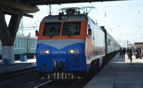 В Караганде приостановлено движение одного поезда из-за взрыва в Арыси