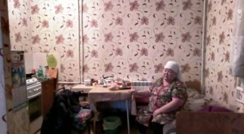 В Караганде пенсионерку с внучкой-сиротой весной выставят на улицу