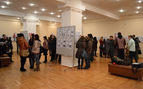 В Караганде открылась выставка, раскрывающая тему любви к Родине