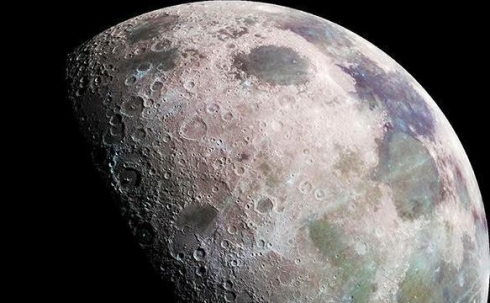 Сегодня карагандинцы смогут увидеть Луну в телескоп