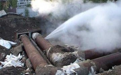 В Караганде три самых аварийных водопровода могут в любой момент доставить серьезные неприятности 