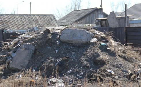 Более 20 несанкционированных свалок появились за год в районе Караганды ЖБИ