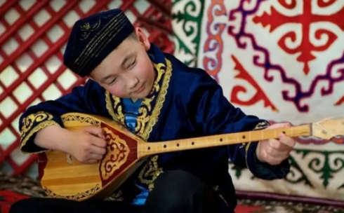 Челлендж домбристов проведут в школах Казахстана