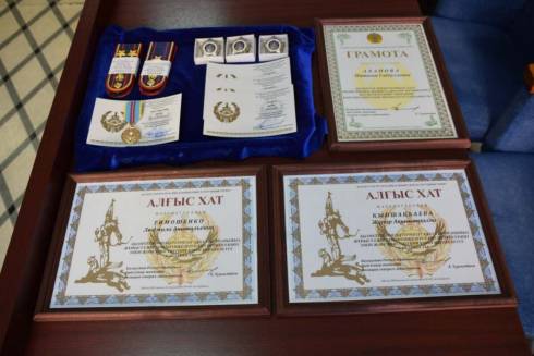 Более 200 сотрудников ДП Карагандинской области награждены в честь Дня Конституции