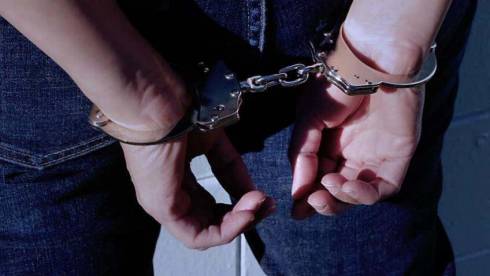 Полицейский задержал грабителя в свой выходной в Абае