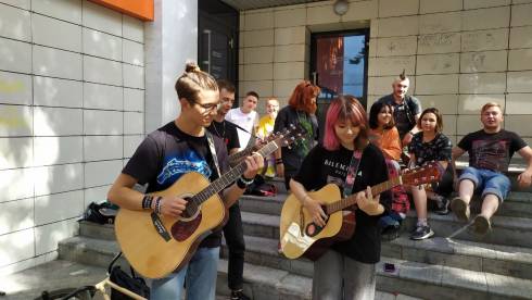Уличные музыканты Караганды по-прежнему хотят обрести своё место для творчества