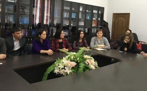 Острая нехватка медиаторов наблюдается в Карагандинской области