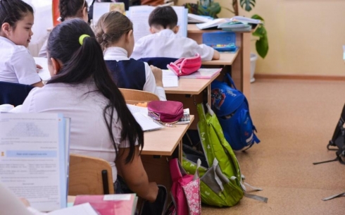 78% опрошенных карагандинцев против шестидневки в школах