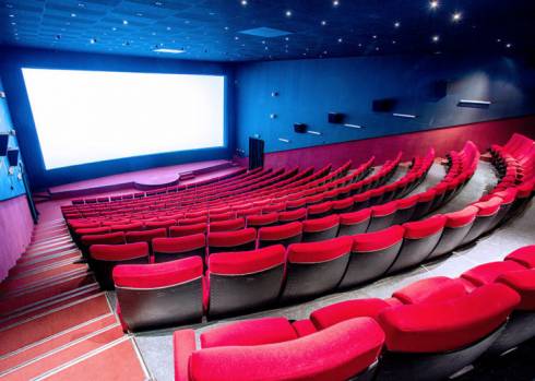 Вопрос об открытии кинотеатров и работы ТРЦ по субботам в Карагандинской области находится на рассмотрении