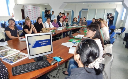 В Караганде состоялся тренинг для начинающих женщин-предпринимателей 