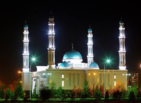 В священный месяц Рамадан мечети Караганды проводят благотворительные акции
