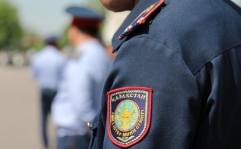 Двое охранников неудачно «разыграли» полицейских в Карагандинской области