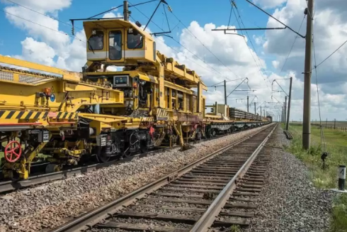 Завершен ремонт железнодорожного пути в Карагандинской области