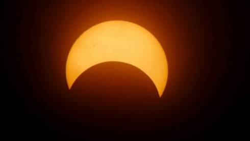 Ученые рассказали, когда произойдет самое долгое солнечное затмение в истории