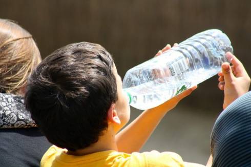 Трехлетний ребенок выпил уксус в детском саду в Караганде