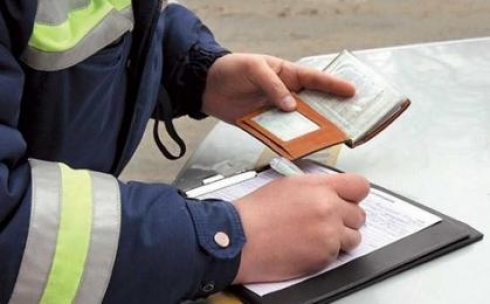 Казахстанцам хотят дать возможность оформлять протокол при ДТП без дорожных полицейских