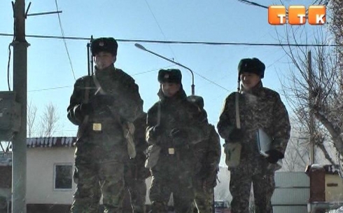 Солдаты воинской части 5516 вновь принимают благодарность от жителей города 