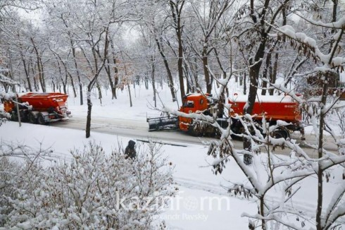 312 единиц спецтехники задействовано в очистке республиканских дорог от снега