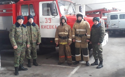«Спасли наш дом и имущество». Жительница Карагандинской области поблагодарила пожарных