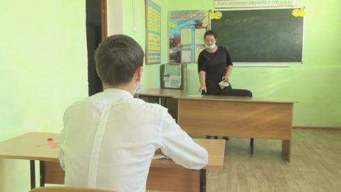 44 сотрудника воспитывают одного ученика в школе для трудных подростков в Карагандинской области