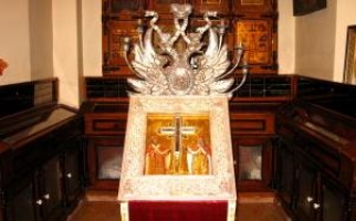 В Караганде побывает частица Животворящего Креста Христова 