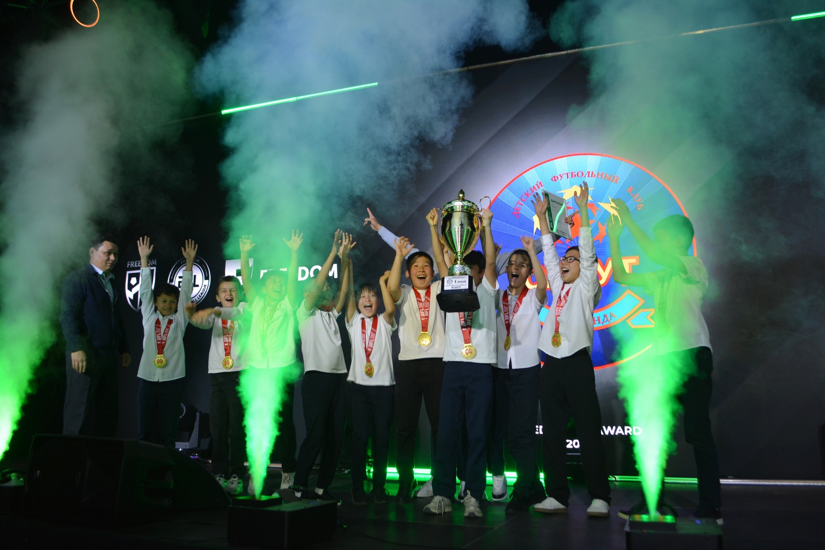 В Караганде завершили зимний сезон Freedom Balalar Football League