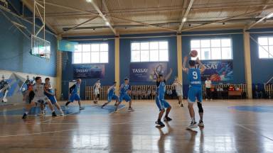 Карагандинская юношеская команда по баскетболу обошла Петропавловск на чемпионате РК