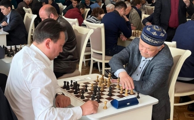 Лучших шахматистов среди депутатов, журналистов и общественников выбрали в Караганде