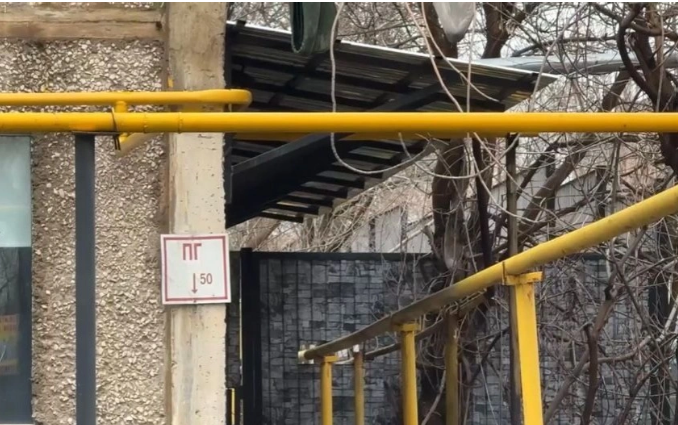 Подвалы продают как квартиры: сенатор раскрыл схему захвата общедомового имущества в РК