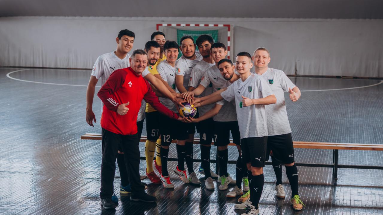 Поддержка инклюзивного спорта: карагандинская команда по сурдофутзалу готовится к чемпионату Азии