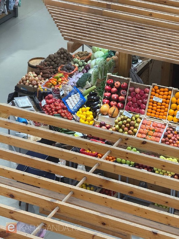 Порция витаминов: сколько стоят апельсины и яблоки в городах Казахстана