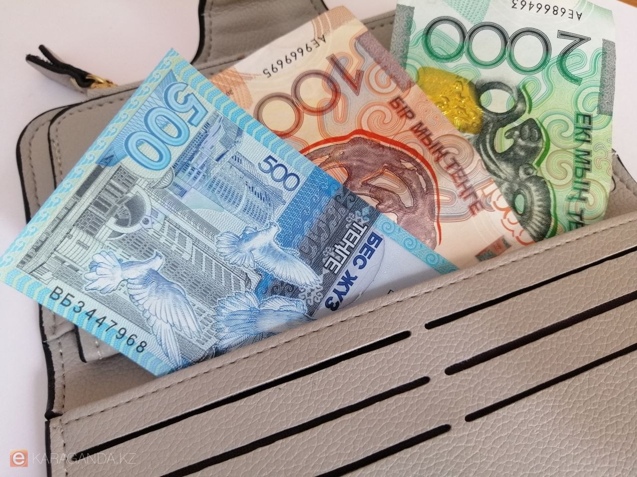 В ГФСС рассказали, как назначаются соцвыплаты и кому приходит отказ