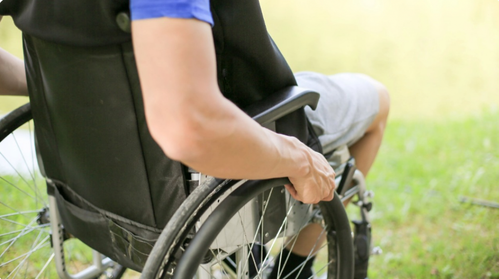 Нет пандусов, не принимают летом: с какими проблемами сталкиваются инвалиды при положенном лечении в санаториях Казахстана