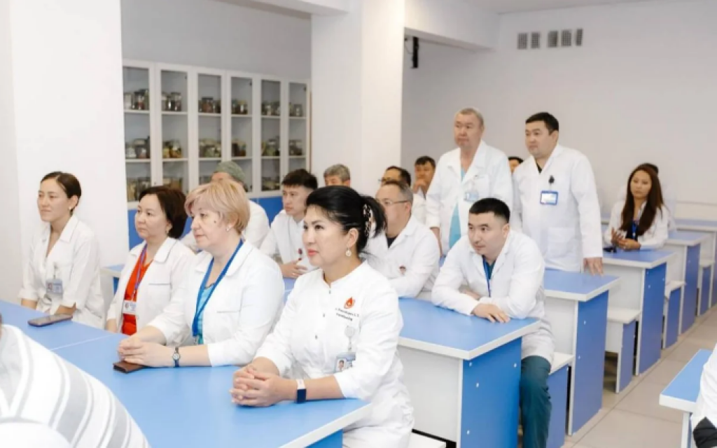 Усилены требования к подготовке среднего медперсонала в Казахстане