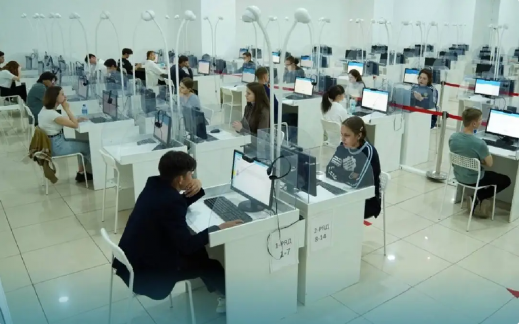 В Казахстане начали принимать заявки на мартовское ЕНТ