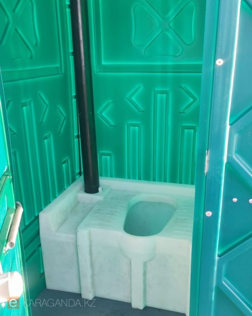 Клозет на набережной Центрального парка смутил карагандинцев