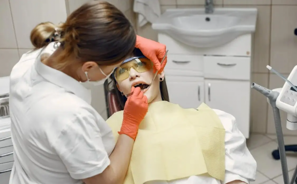 Из каких стран приезжают в Казахстан для лечения зубов