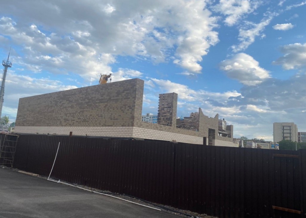 Досудебное расследование начато в отношении застройщика, который начал строить дом в Караганде