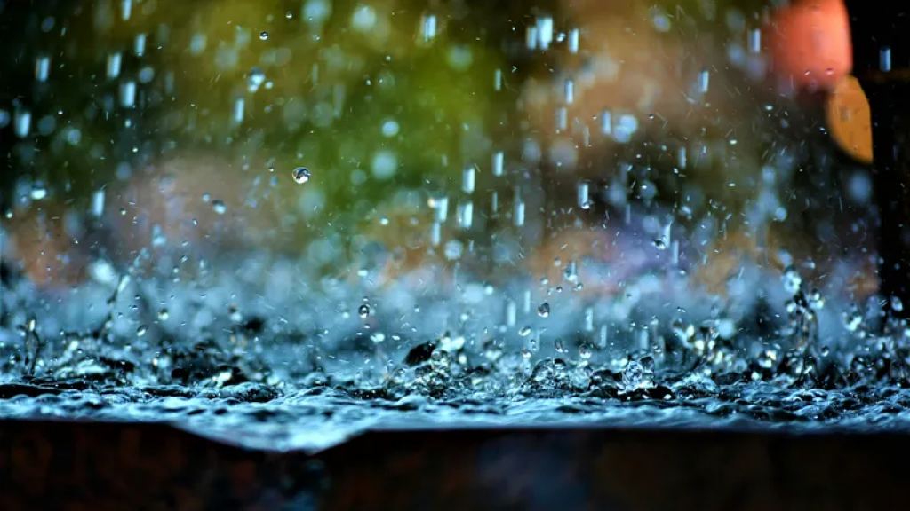 Ливни, град, заморозки и 37-градусная жара накроют Казахстан